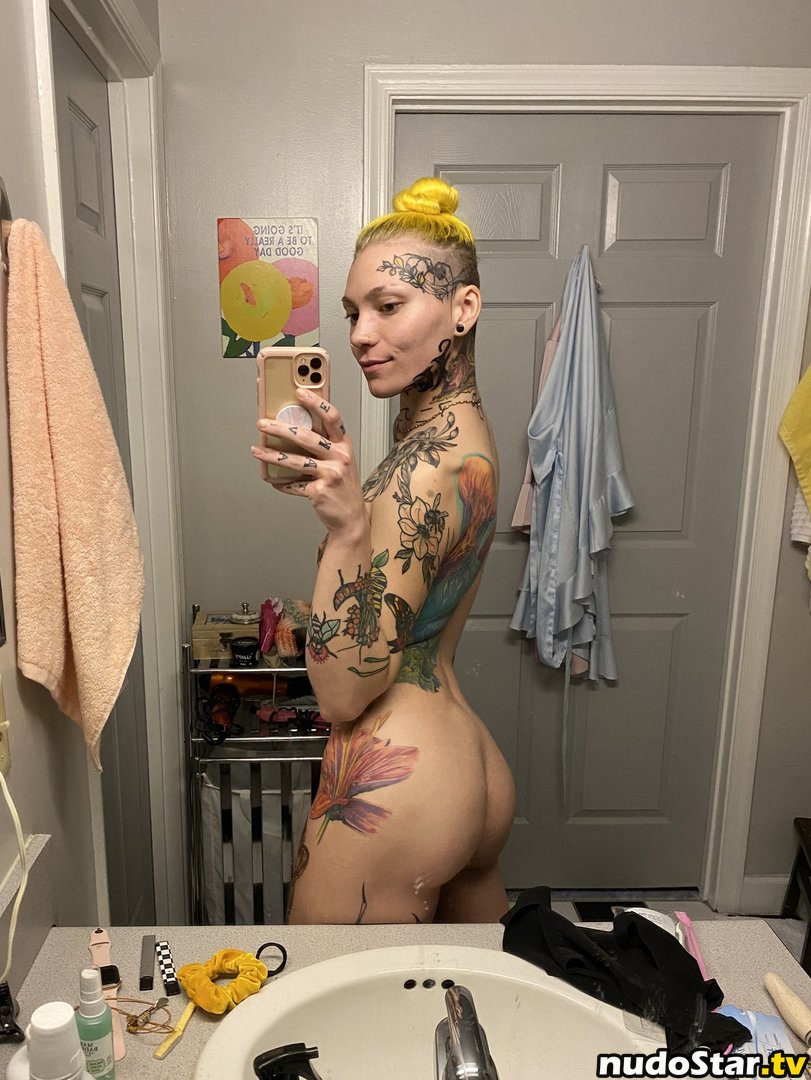 Sunny hues / sunny.hues / sunnyfuckinhues / sunnyhues Nude OnlyFans Leaked Photo #13