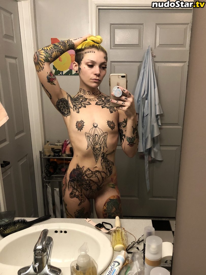 Sunny hues / sunny.hues / sunnyfuckinhues / sunnyhues Nude OnlyFans Leaked Photo #19