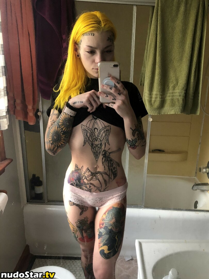 Sunny hues / sunny.hues / sunnyfuckinhues / sunnyhues Nude OnlyFans Leaked Photo #65