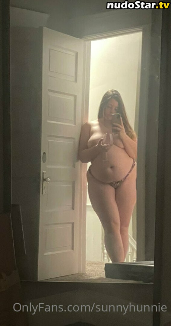 sunnyhunnie / sunnyhunny Nude OnlyFans Leaked Photo #52