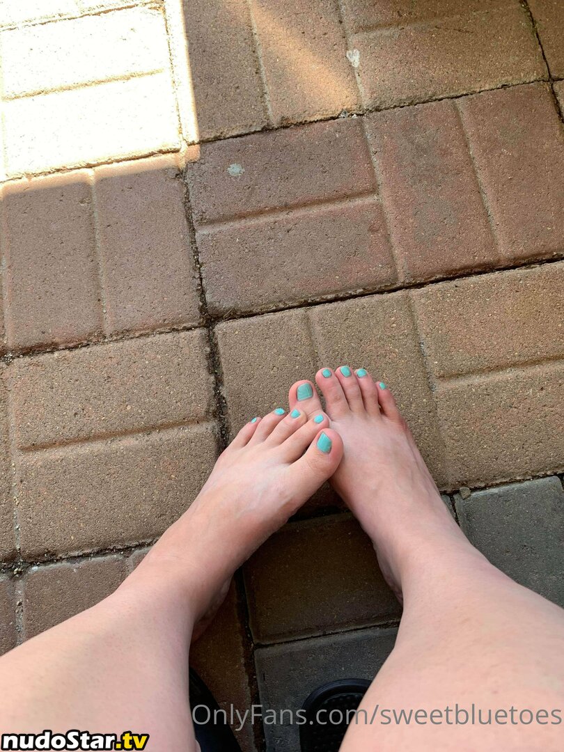 sweetbluetoes Nude OnlyFans Leaked Photo #16