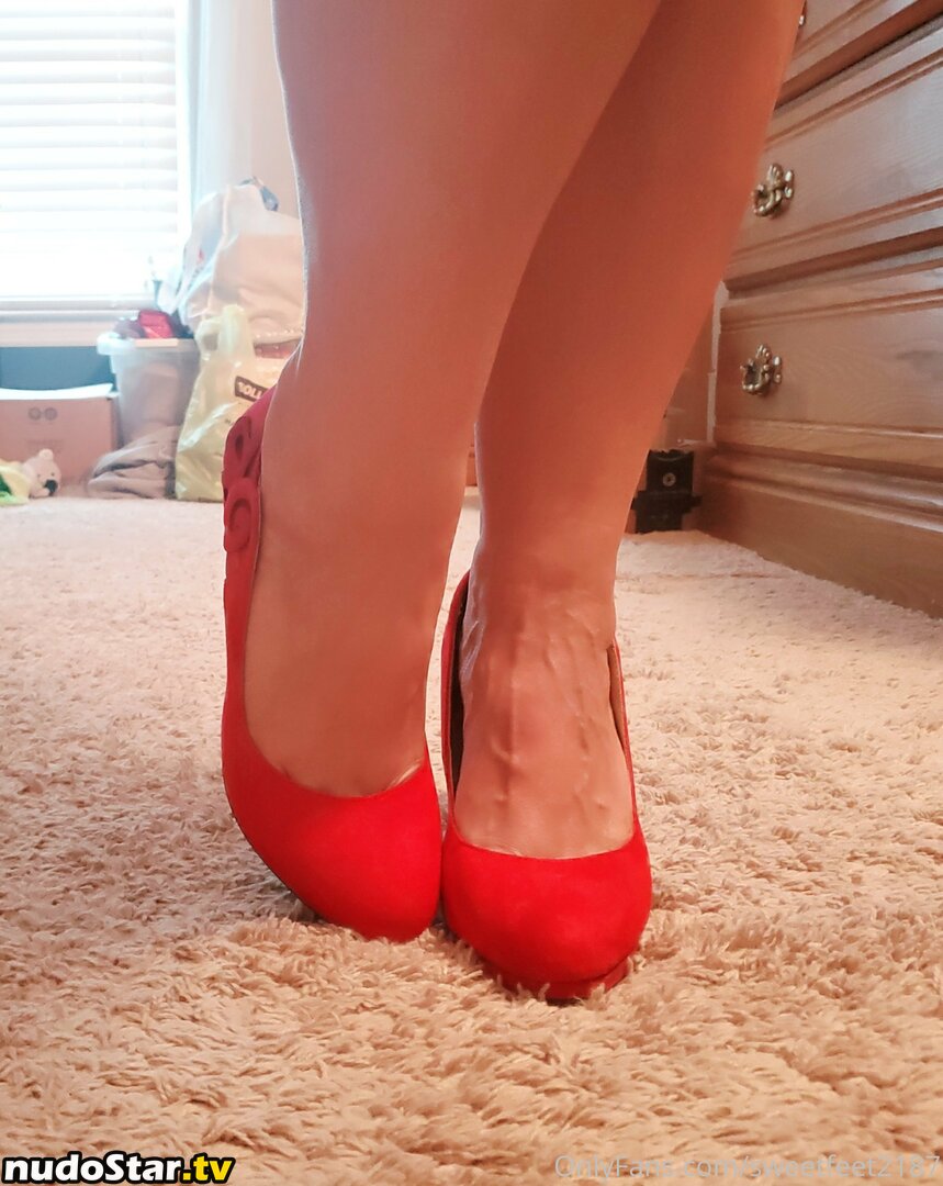 sweetfeet2187 / sweetnfun87 Nude OnlyFans Leaked Photo #12