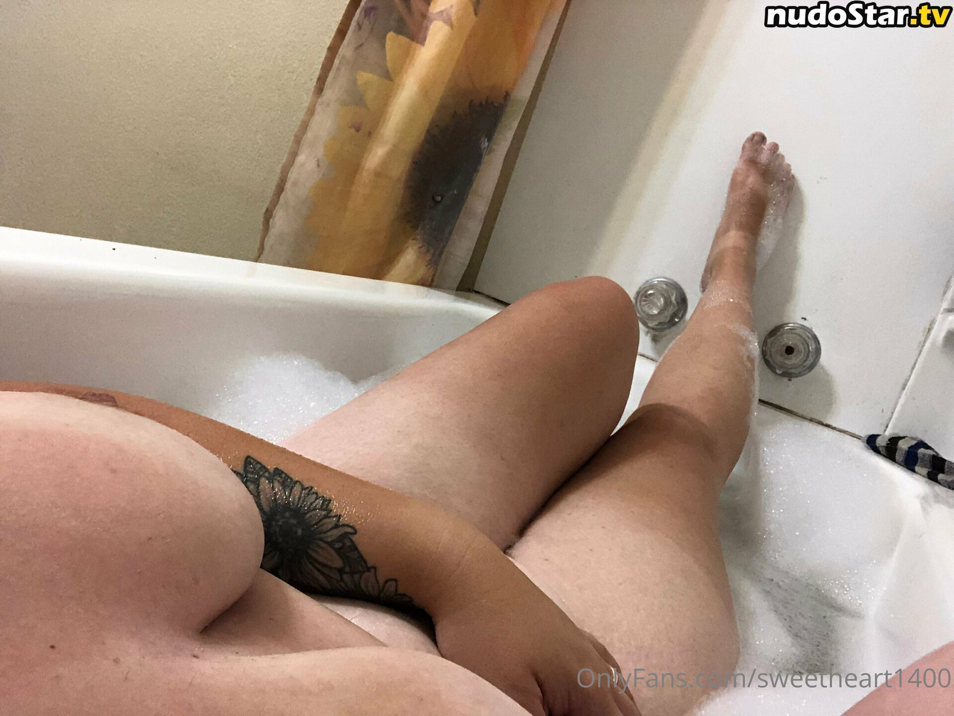 sunflower_babe1400 / sweetheart1400 Nude OnlyFans Leaked Photo #6