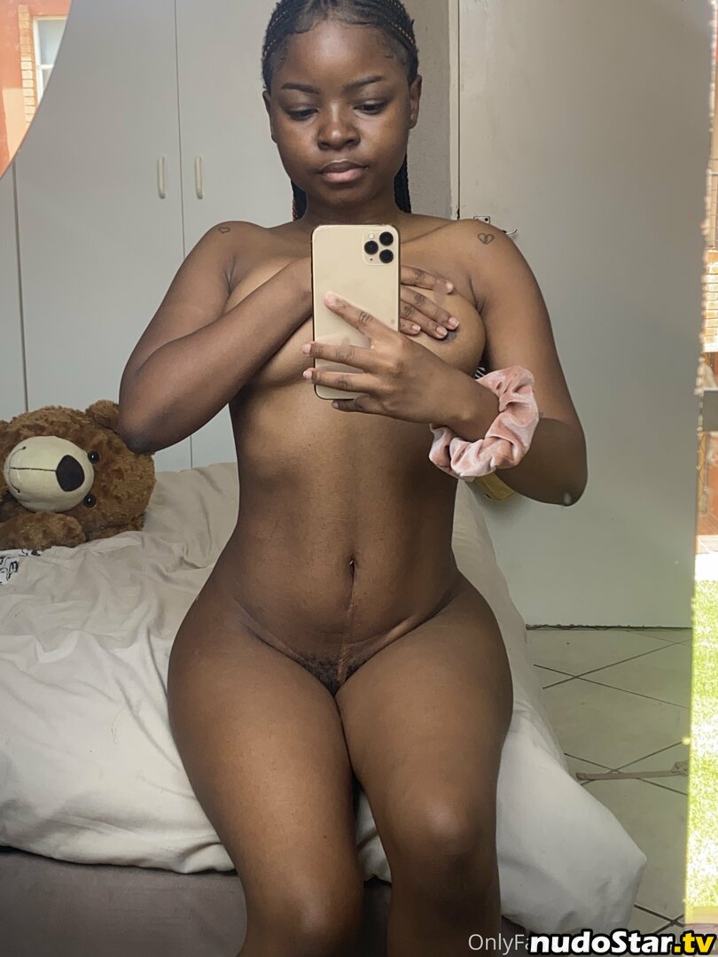 swazikills / sxintswxzi Nude OnlyFans Leaked Photo #37