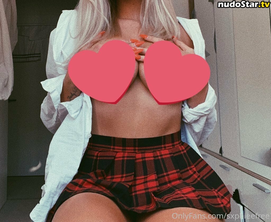 sxphieefree / sxphiewee Nude OnlyFans Leaked Photo #35