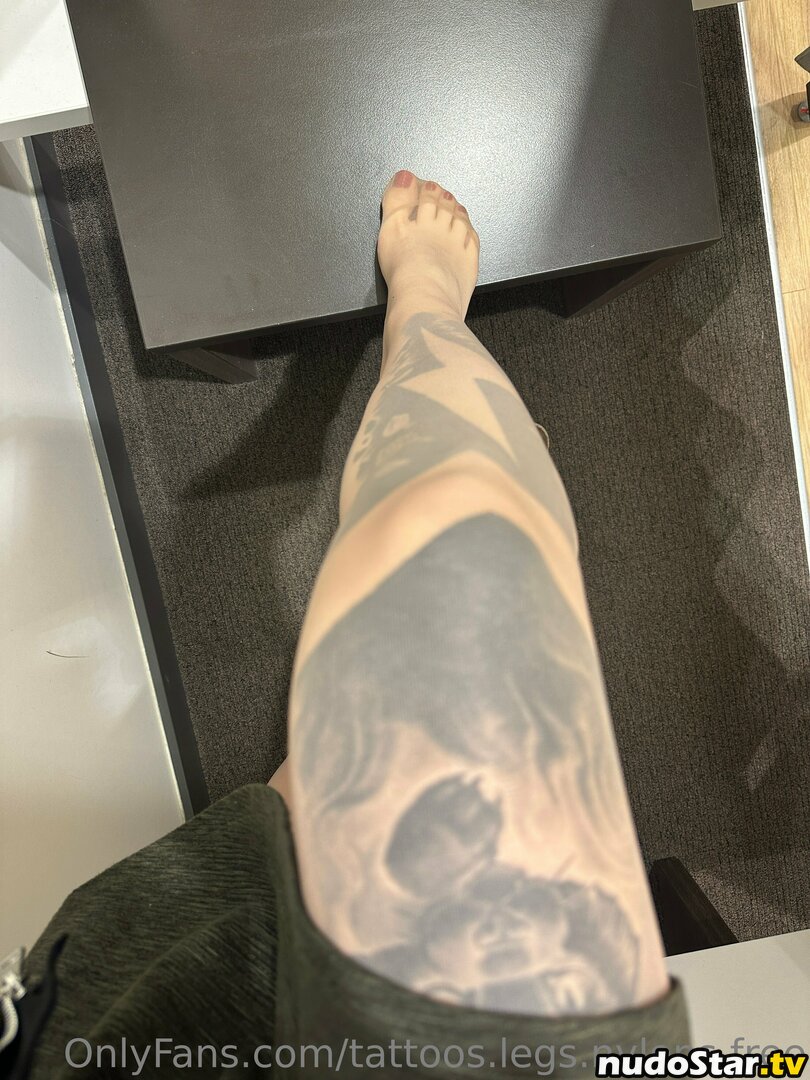 nylonsntattoos / tattoos.legs.nylons.free Nude OnlyFans Leaked Photo #16