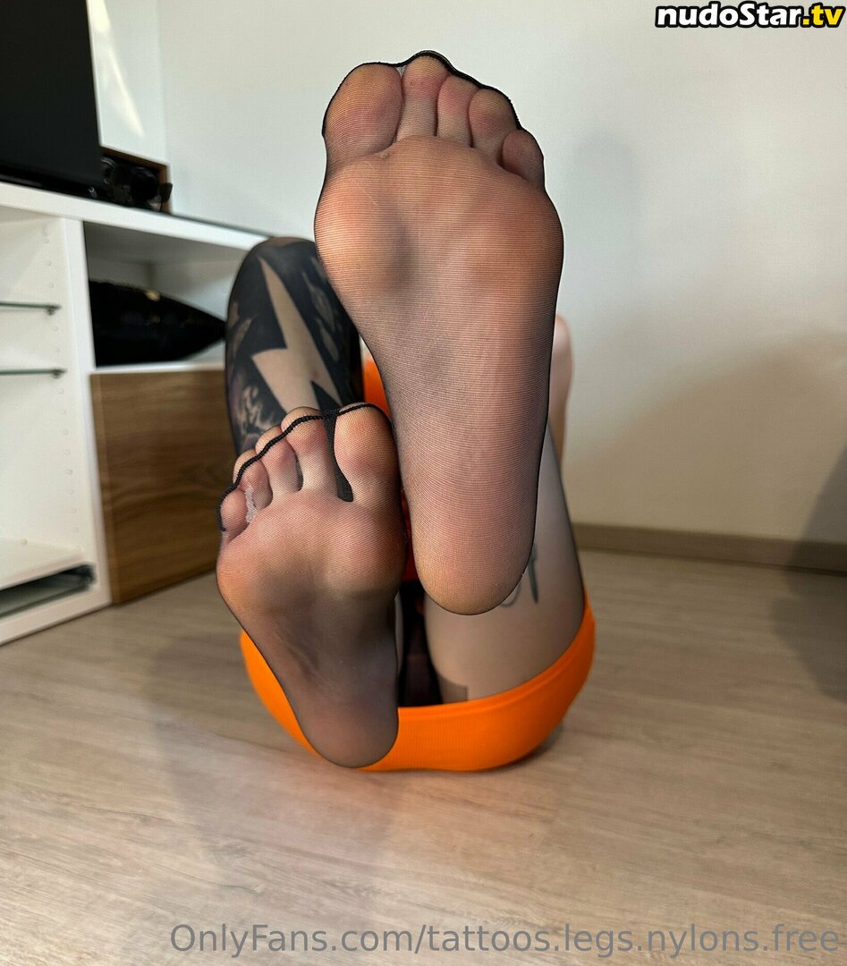 nylonsntattoos / tattoos.legs.nylons.free Nude OnlyFans Leaked Photo #58