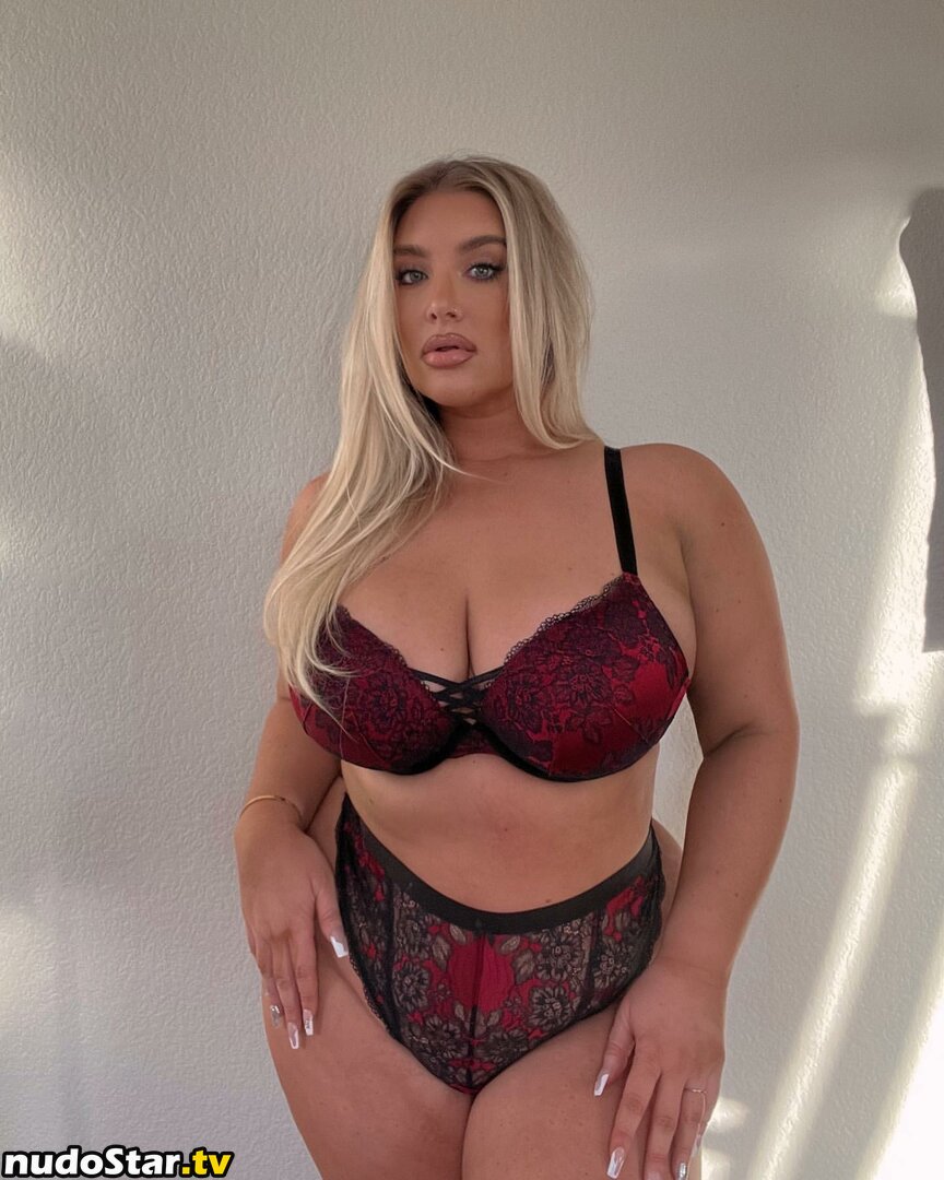 Taya Christian / Thedoctorbae Nude OnlyFans Leaked Photo #87