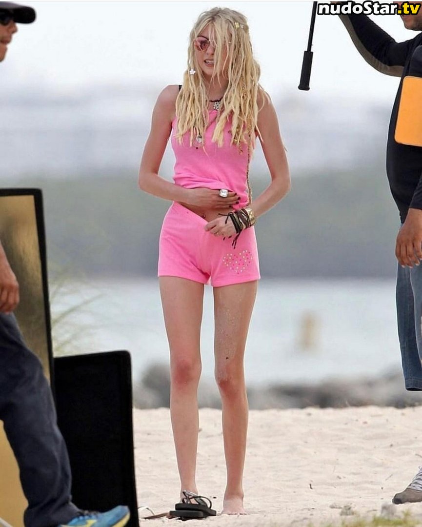 Taylor Momsen / aryelsoul / taylormomsen Nude OnlyFans Leaked Photo #37