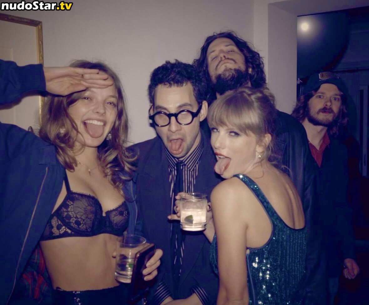Taylor Swift / shawtiee / taylorswift / taylorswift13 Nude OnlyFans Leaked Photo #281