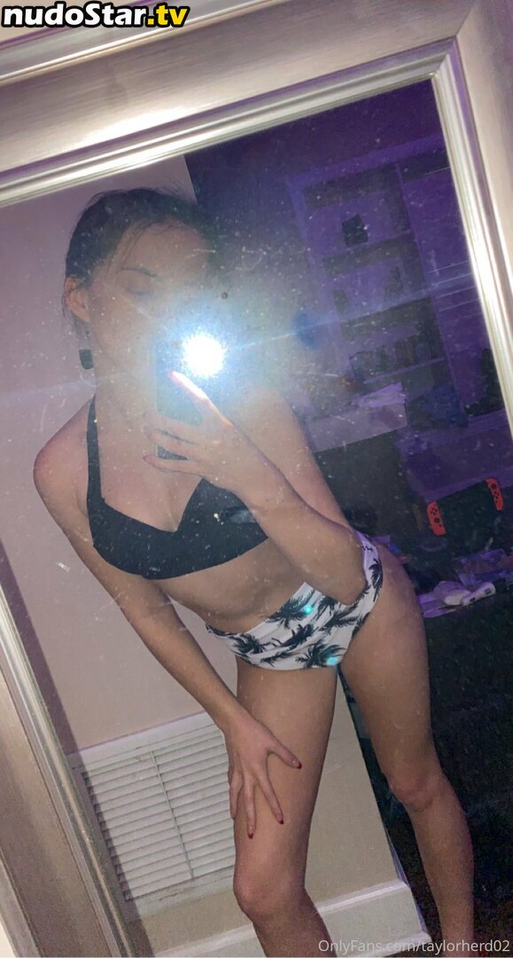 queen_tayyy_ / taylorherd02 Nude OnlyFans Leaked Photo #73