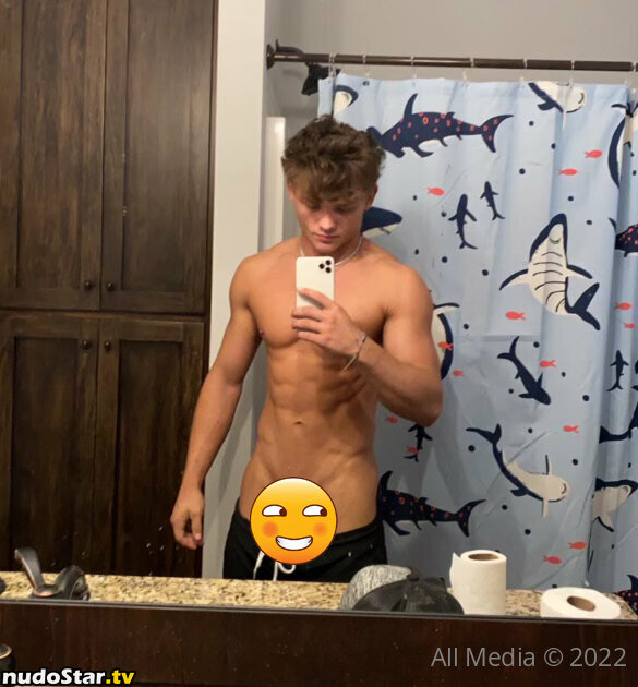 taylorsfree / taylorsfreefrom Nude OnlyFans Leaked Photo #16