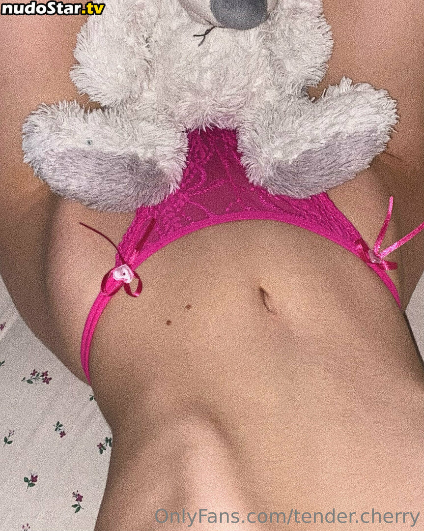 moon___girl_ / tender.cherry Nude OnlyFans Leaked Photo #13