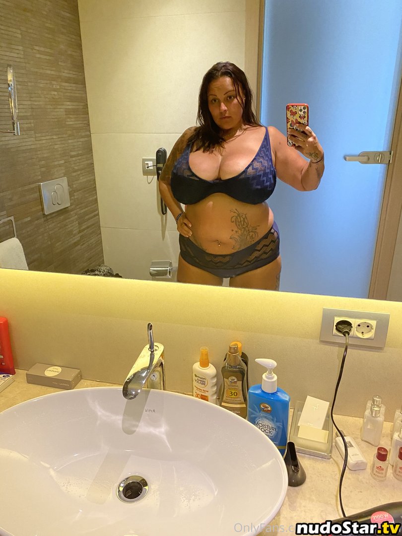 terrijaneofficial / tjglamour_1 Nude OnlyFans Leaked Photo #71