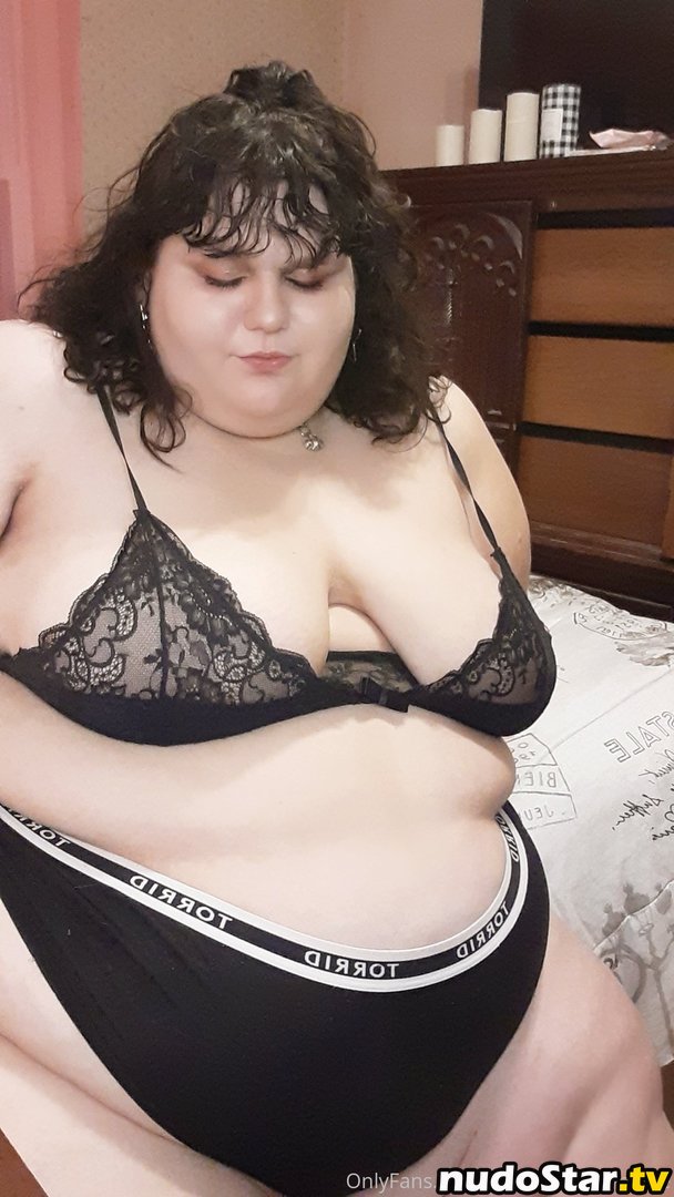 thebbwarabellarose / thebellaadore Nude OnlyFans Leaked Photo #7