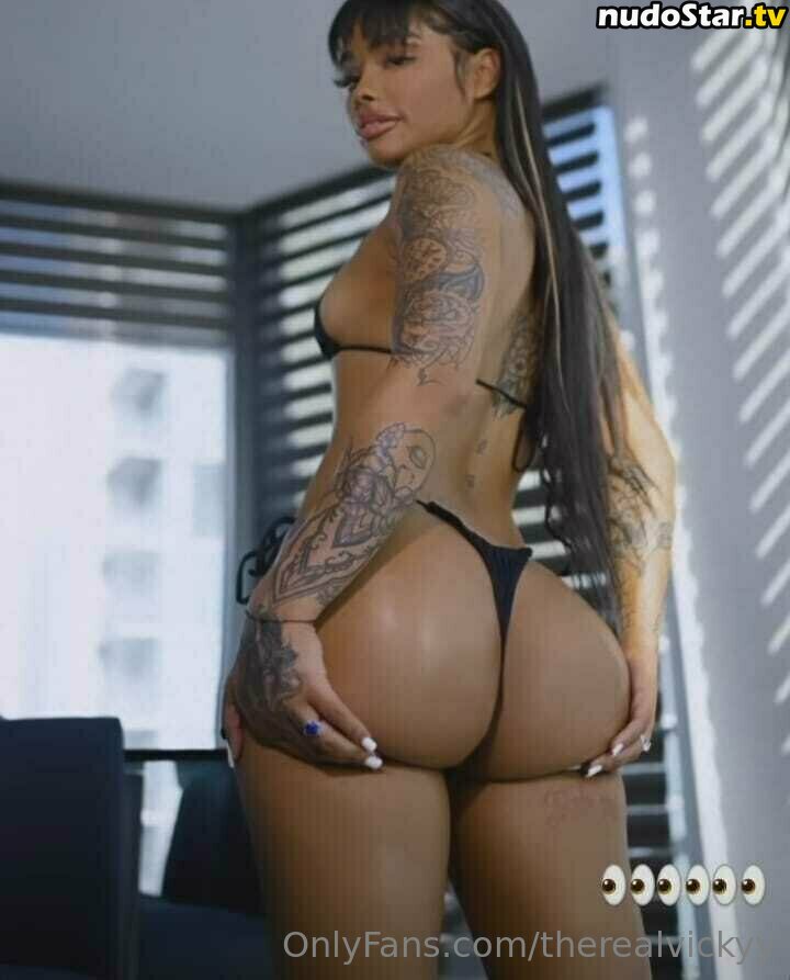 _luhcuban / therealvickyy Nude OnlyFans Leaked Photo #35