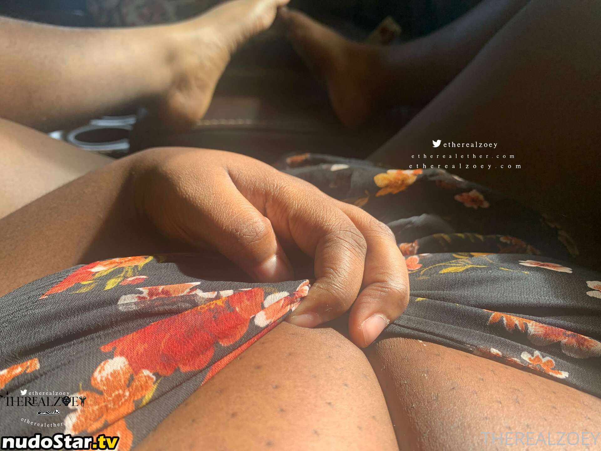 therealzoey / therealzoeyloveee Nude OnlyFans Leaked Photo #56