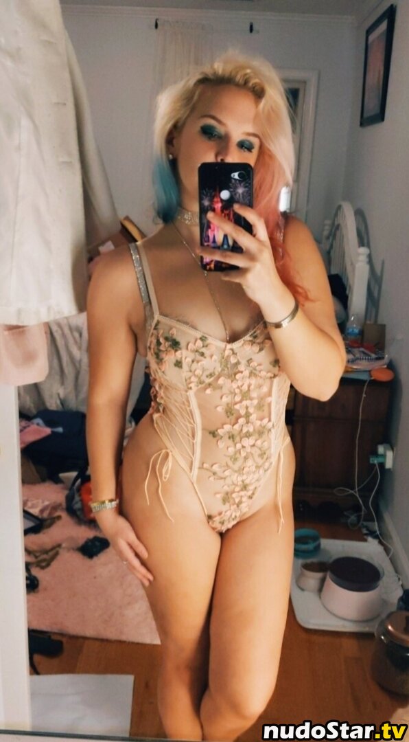 https: / thesarahgracie Nude OnlyFans Leaked Photo #65