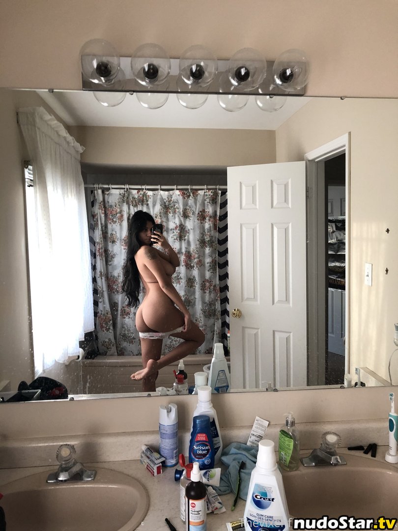 thevixenfiles / vanessa.rhd / vvxin  Nude OnlyFans Leaked Photo #38