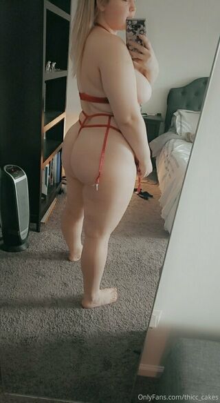 thicc_cakes
