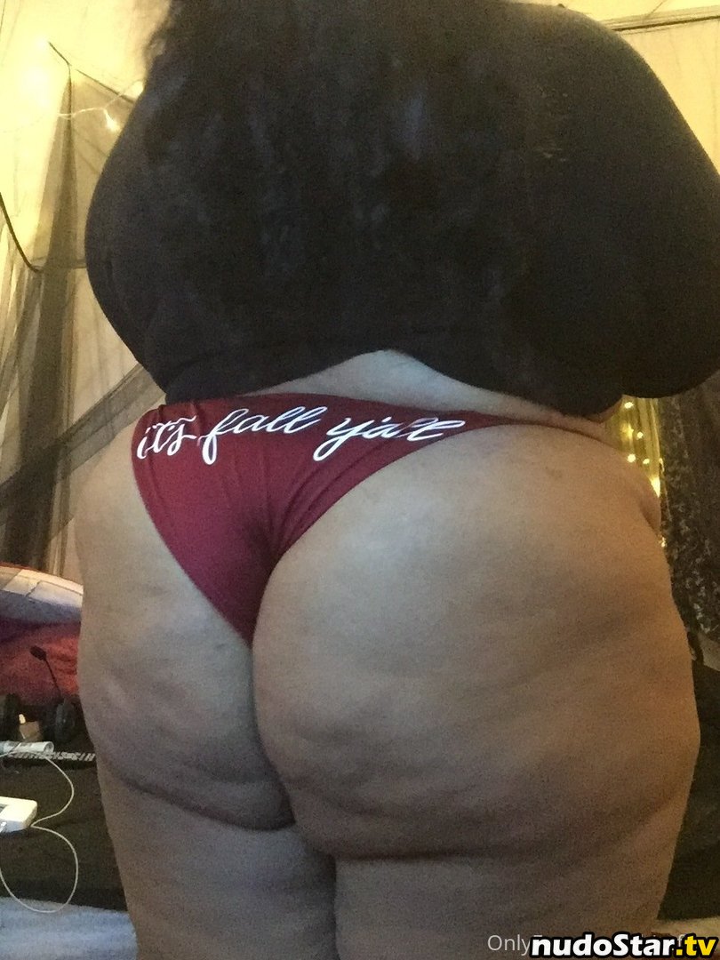 _thiccflix_ / thiccflixx Nude OnlyFans Leaked Photo #15