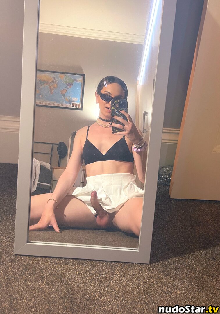 ClappedTrap / ThisBishAmelia Nude OnlyFans Leaked Photo #91