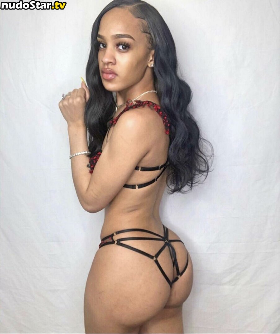 tiahnie / tiahnie_ Nude OnlyFans Leaked Photo #15