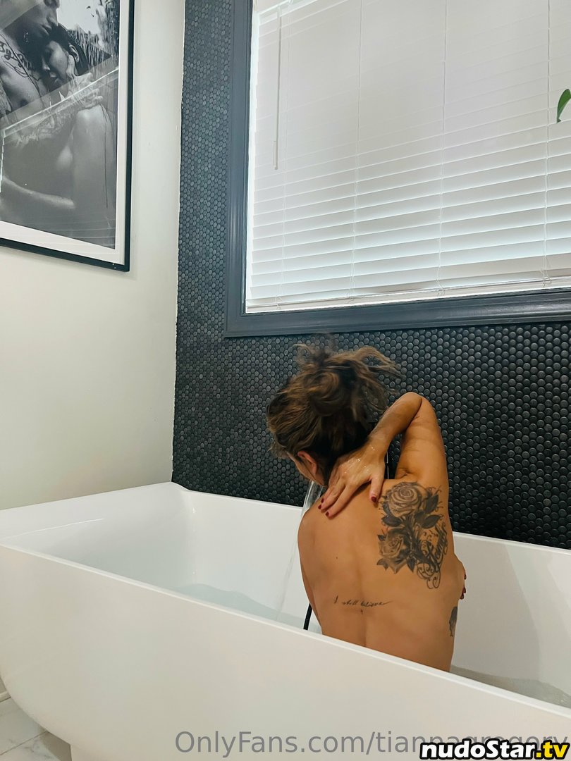 Tianna Gregory / Tiannag / tiannagregory Nude OnlyFans Leaked Photo #36
