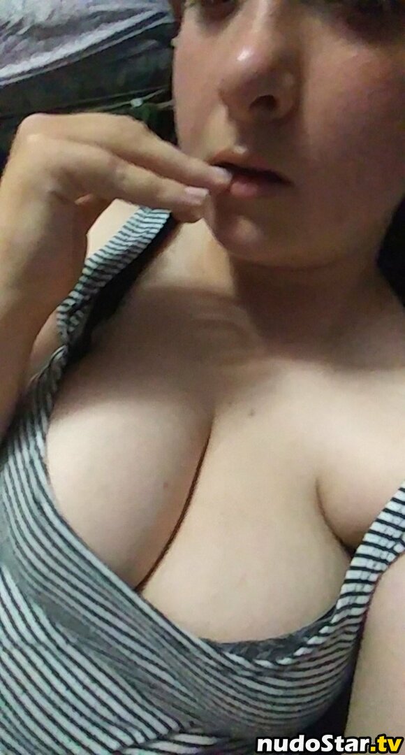 tiffcakes21 / tifficakes216 Nude OnlyFans Leaked Photo #1
