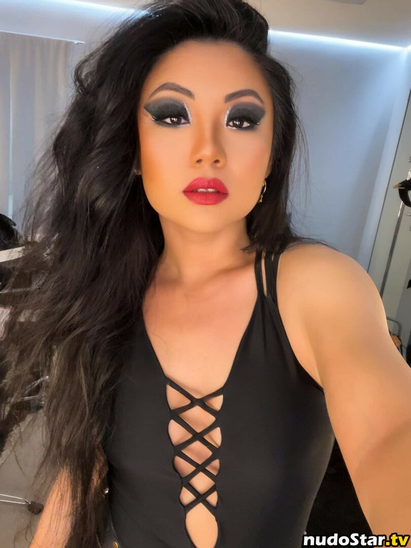 Tina Guo Nude OnlyFans Leaked Photo #14