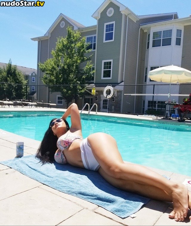Tina Kham / asian booty queen / thetinakham Nude OnlyFans Leaked Photo #1