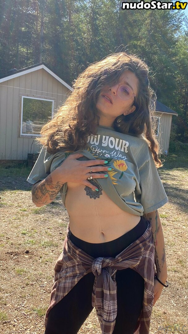 Amanda Marie Keshner / artvangrow / titstattsntravel Nude OnlyFans Leaked Photo #77