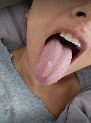 Tongue Queen