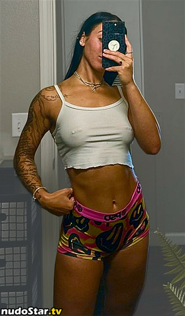 Tori Ortiz / breezyortiz12 / tortiz.29 Nude OnlyFans Leaked Photo #35