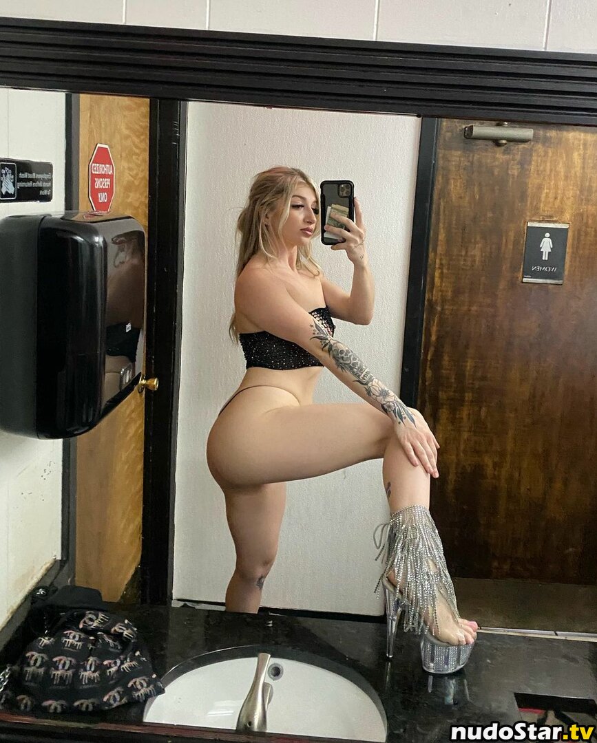tori2toxic Nude OnlyFans Leaked Photo #16