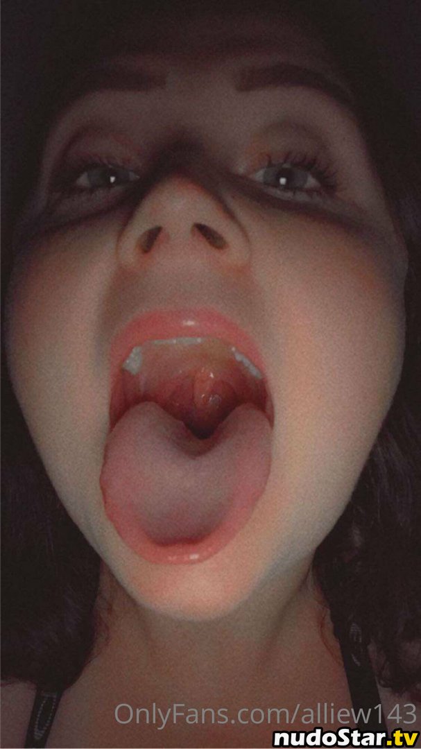 toxicallietongue Nude OnlyFans Leaked Photo #11