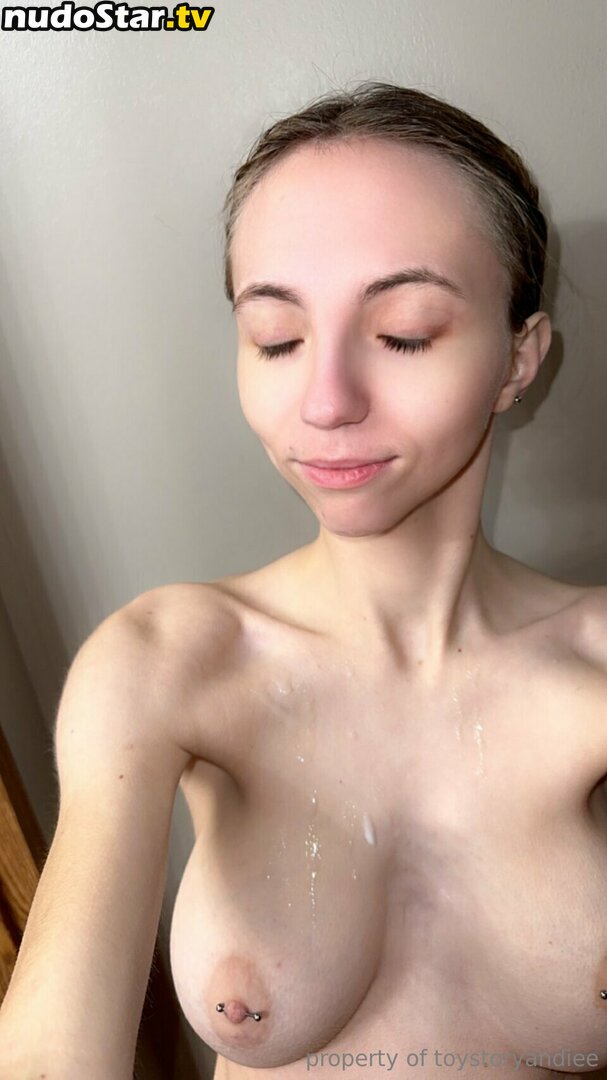 JustinTheTortle / ToyStoryAndiee / andie.out.here Nude OnlyFans Leaked Photo #151