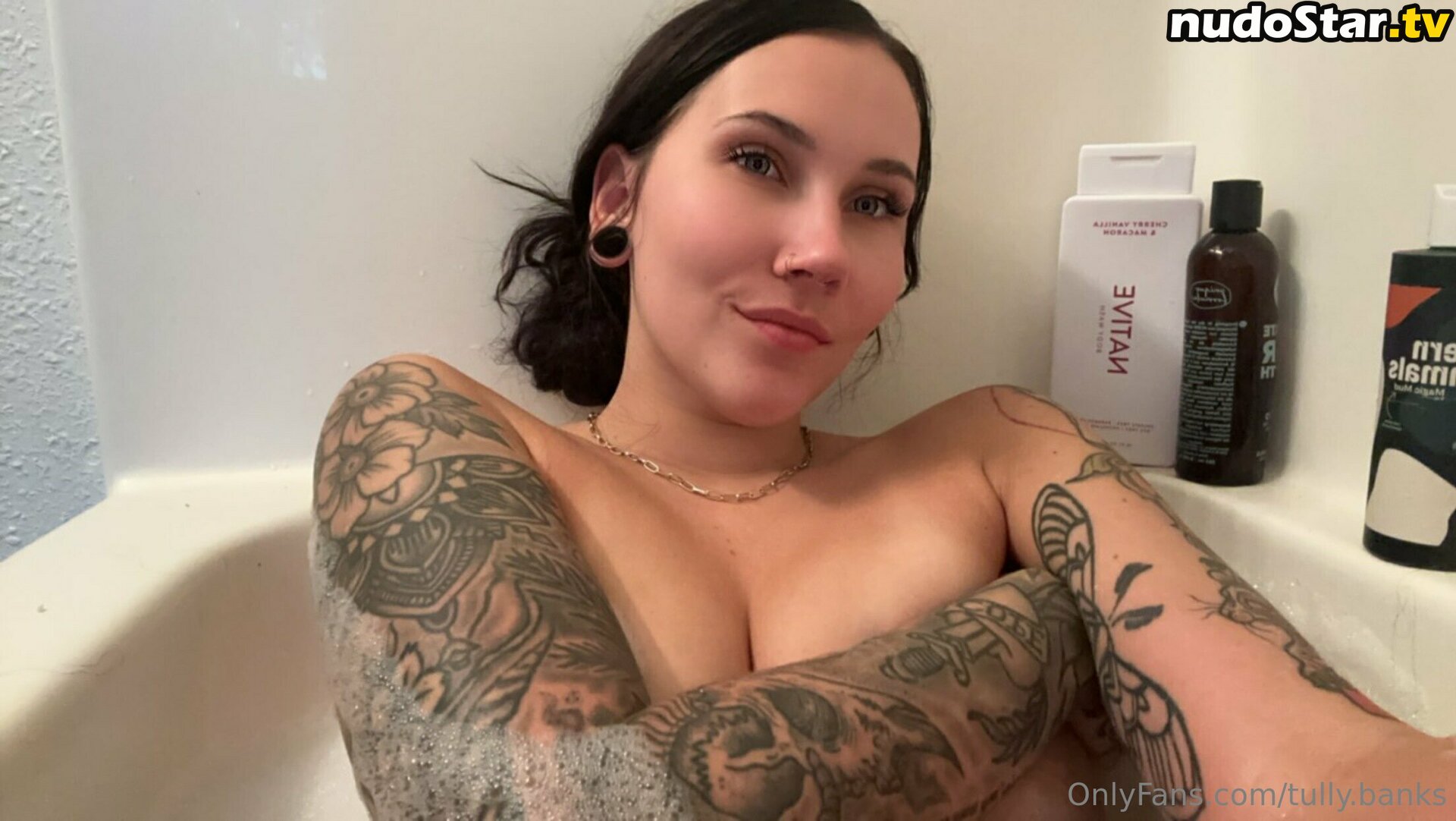 tully.banks Nude OnlyFans Leaked Photo #9