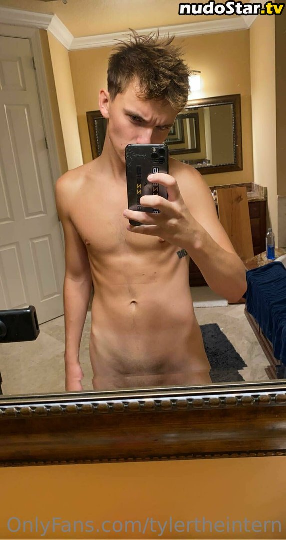 tylertheintern Nude OnlyFans Leaked Photo #5