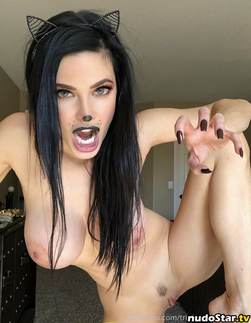 Miss_Silke / Urfavbrunette Nude OnlyFans Leaked Photo #8