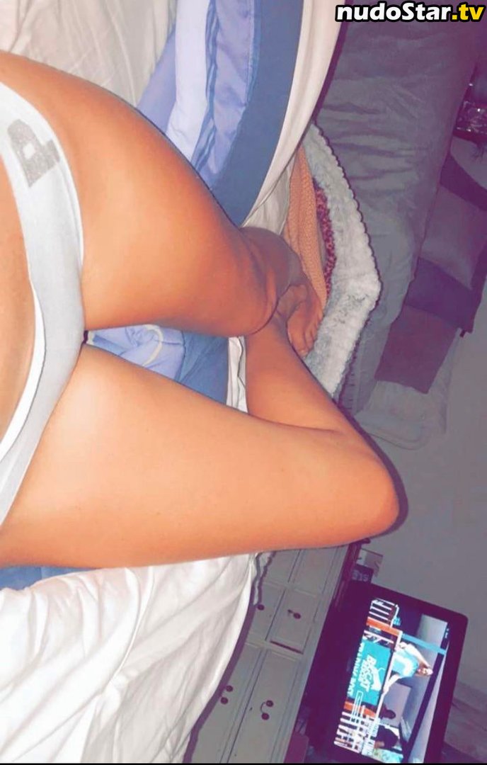 Olivia Green / Useless-cum-bucket Nude OnlyFans Leaked Photo #6