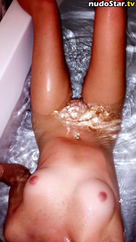Olivia Green / Useless-cum-bucket Nude OnlyFans Leaked Photo #78