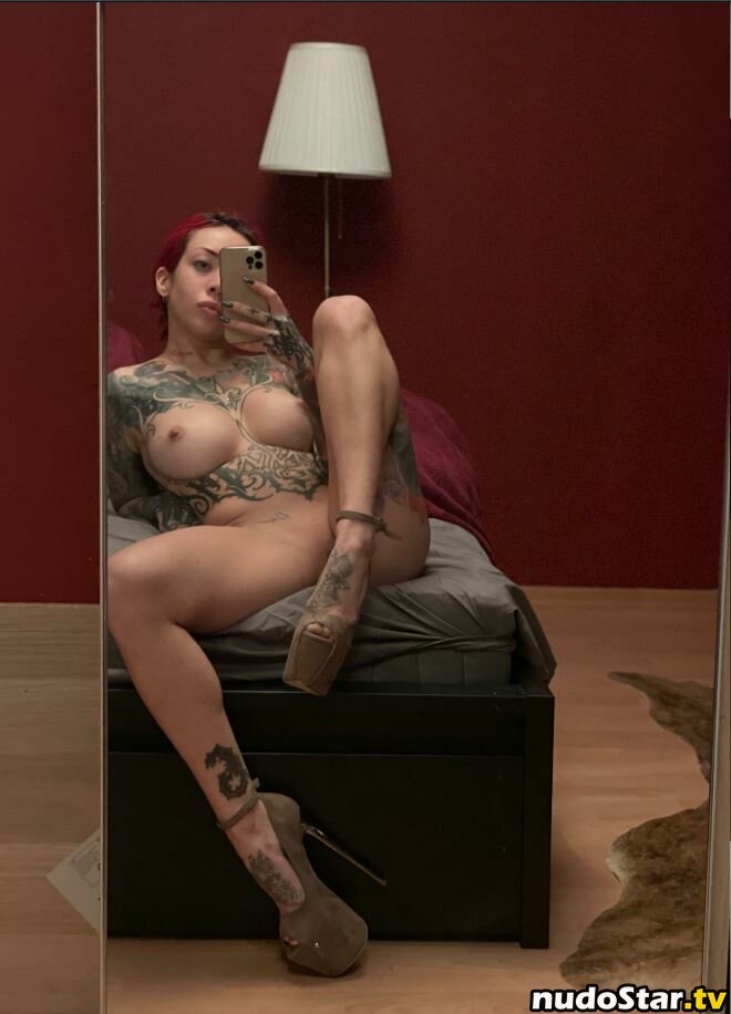 Valentina Ryabova / wowmowgli Nude OnlyFans Leaked Photo #36