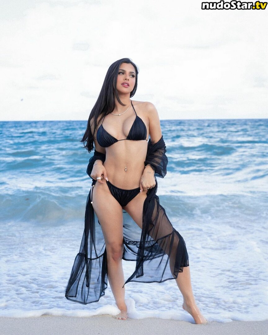 Valeria Carruyo / valeriascarruyo Nude OnlyFans Leaked Photo #46