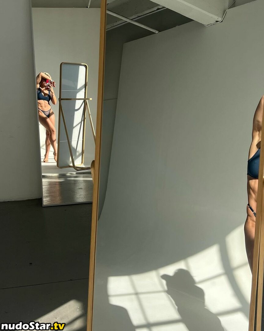 Valeria Guznenkova / guznenkova Nude OnlyFans Leaked Photo #45