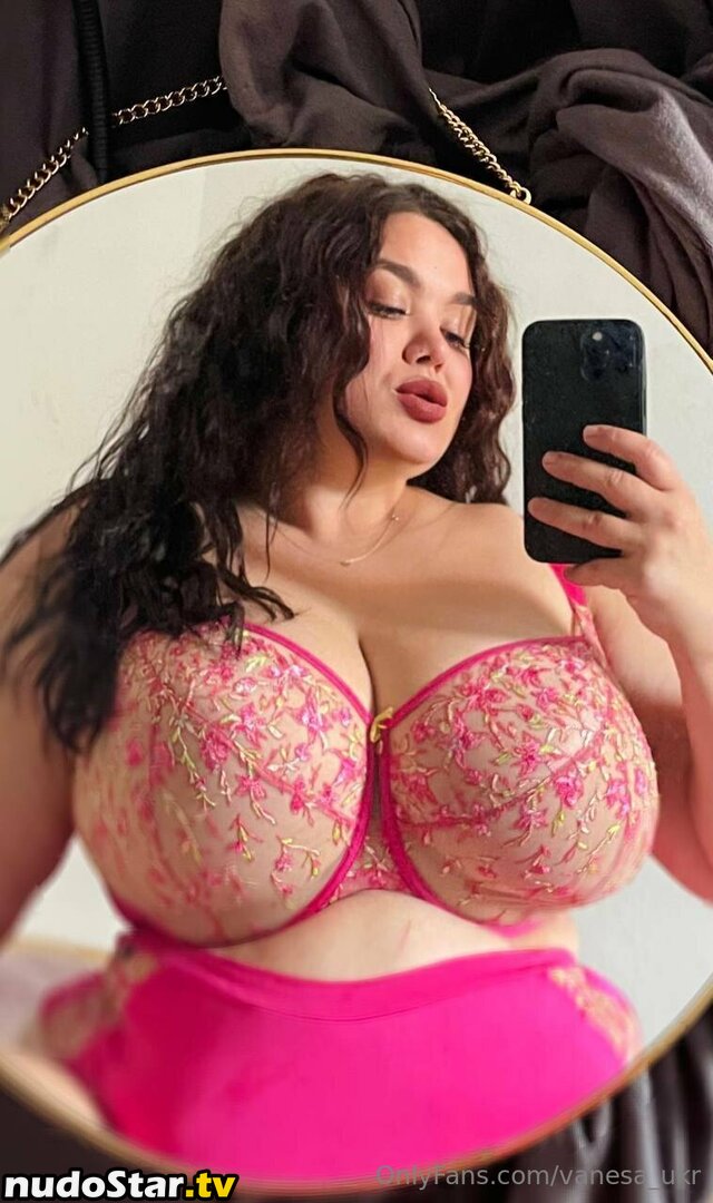 vanesa_ukr / vanessa__ukr Nude OnlyFans Leaked Photo #17