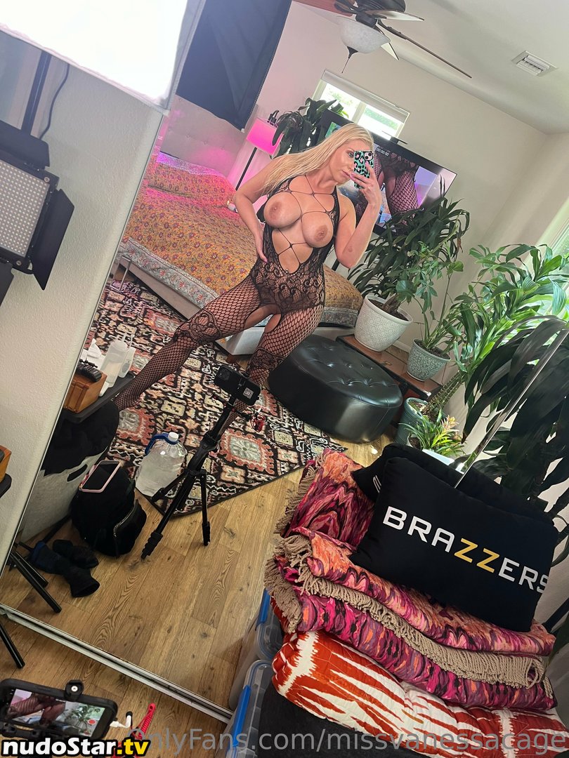 Vanessa Cage / missvanessacage / ogvanessacage Nude OnlyFans Leaked Photo #21
