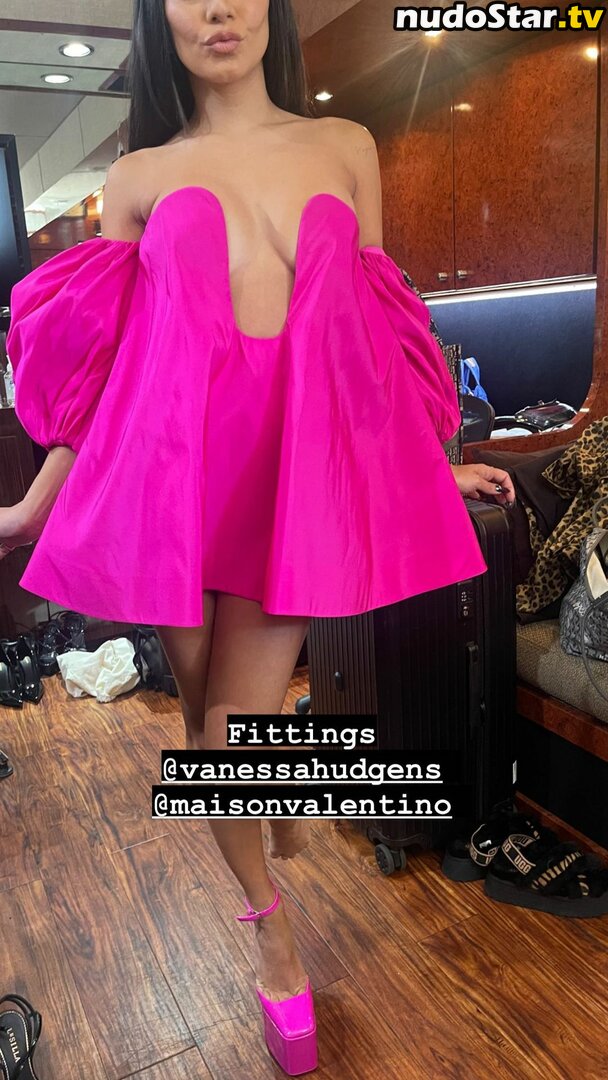 Vanessa Hudgens / VanessaHudgens Nude OnlyFans Leaked Photo #556