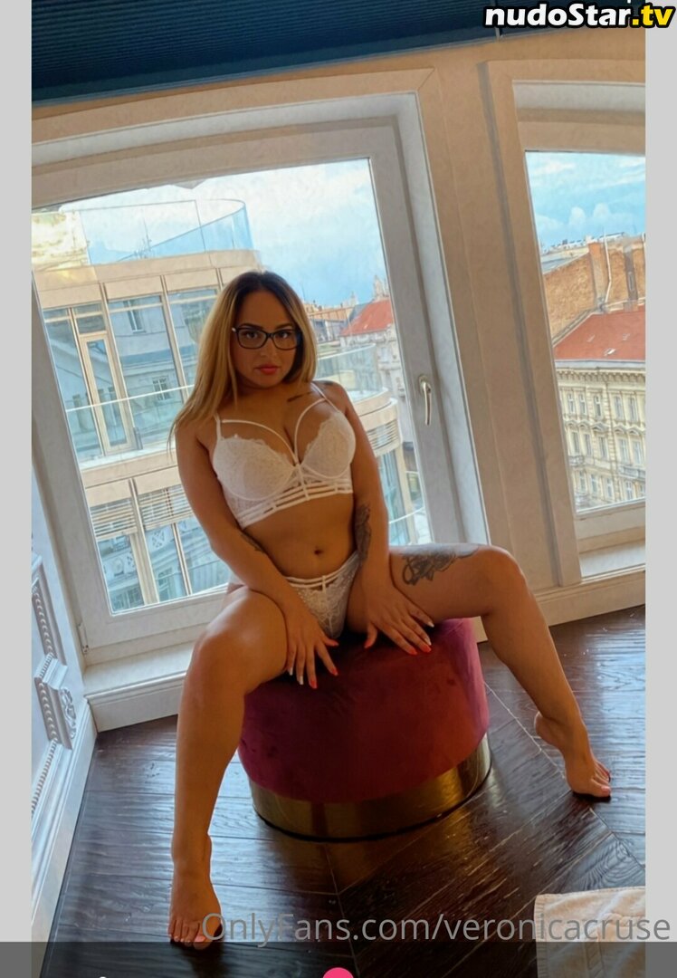 veronicacruse / veronicacruzofficial Nude OnlyFans Leaked Photo #17