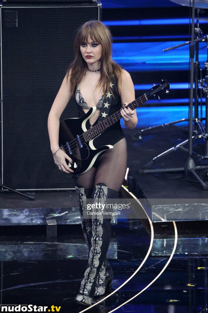 Maneskin bassist / Victoria / Victoria De Angelis Nude OnlyFans Leaked Photo #549